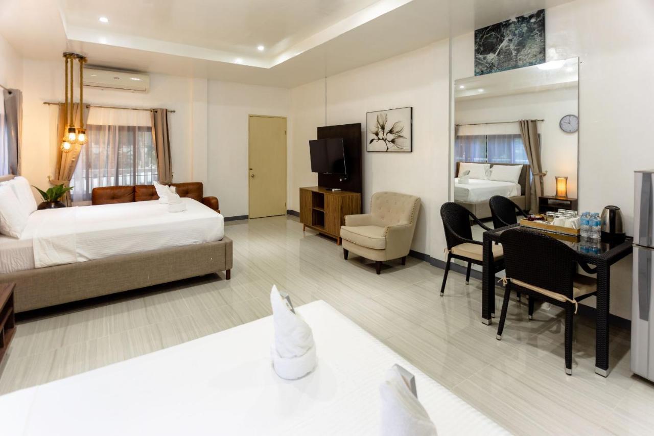 Madison Garden And Residences Panglao Esterno foto