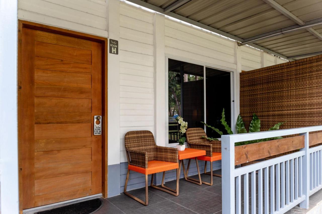 Madison Garden And Residences Panglao Esterno foto